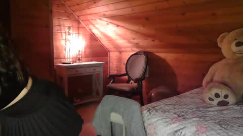 Dahlia Rose online show from 03/01/25, 05:42