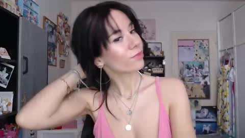 Rose online show from 02/10/26, 11:36