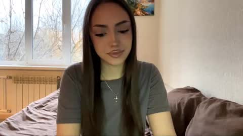 Snapshot of rosenavillifana chatting on 11/07/25, 12:05 Mimi online show from 11/07/25, 12:05