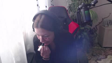 Snapshot of rosendalounsberry chatting on 04/07/26, 10:05 Lina online show from 04/07/26, 10:05