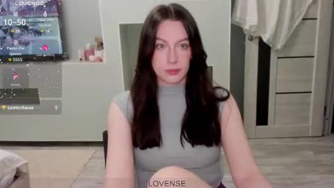 Snapshot of rosepage chatting on 07/12/26, 09:17 Julia online show from 07/12/26, 09:17