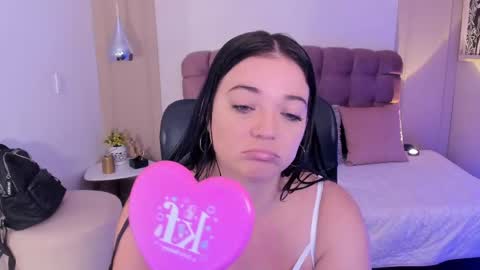 Rose Taylor online show from 05/31/26, 02:02