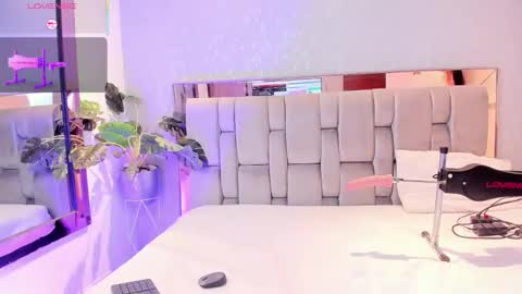 Rose online show from 01/14/26, 05:02