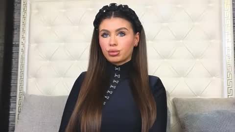 Snapshot of rosevanessa chatting on 12/16/25, 07:57 Gabriela online show from 12/16/25, 07:57