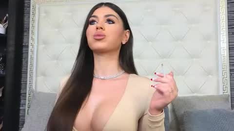 Snapshot of rosevanessa chatting on 01/07/26, 07:22 Gabriela online show from 01/07/26, 07:22