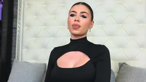 Gabriela online show from 03/19/26, 07:56