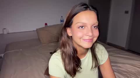 Roshelle online show from 03/03/26, 12:00