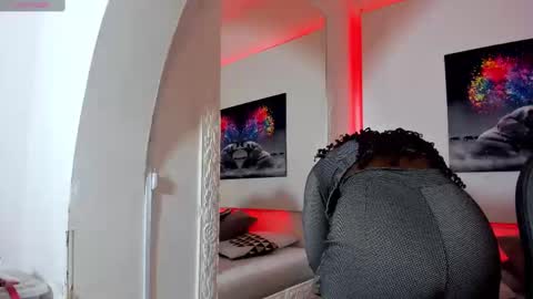 rosi_cooper online show from 03/11/25, 11:12