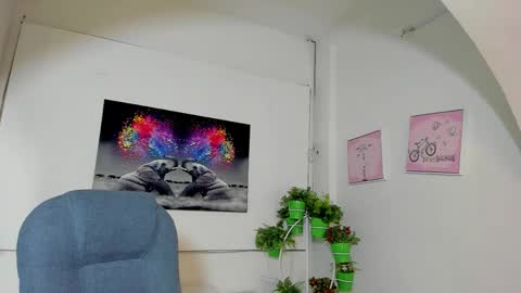 rosi_cooper online show from 11/04/25, 11:09