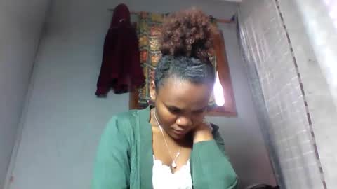 rosia22 online show from 10/03/25, 07:49