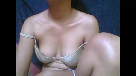 rosia685234 online show from 02/19/26, 10:00