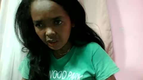 rosia685234 online show from 07/17/26, 08:32