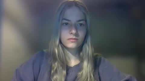 Rosie online show from 02/12/25, 08:06