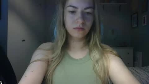 Rosie online show from 05/26/26, 06:42