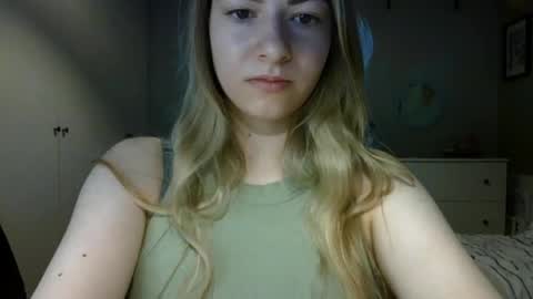 Rosie online show from 05/28/26, 06:54