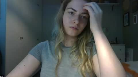 Snapshot of rosie_june chatting on 07/14/26, 10:21 Rosie online show from 07/14/26, 10:21