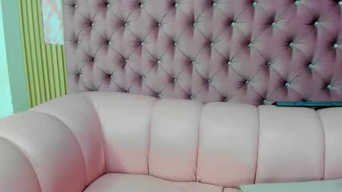 Rosie online show from 11/25/25, 08:31