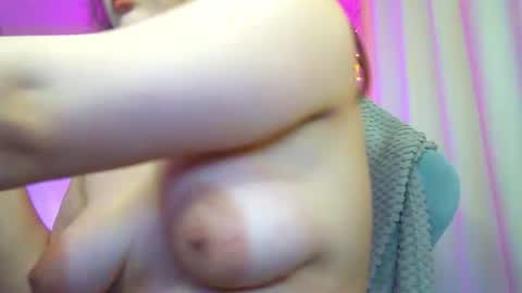 RosieNana online show from 07/13/26, 06:22