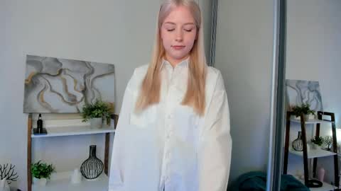 Donya online show from 05/26/26, 04:19