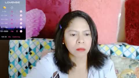 Snapshot of rositaredred chatting on 01/12/26, 05:56 ROSE online show from 01/12/26, 05:56