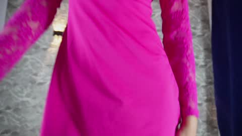 Snapshot of ross_b1 chatting on 12/14/24, 03:29 ROSS - online show from 12/14/24, 03:29