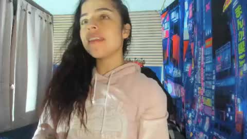 Snapshot of rosse_25 chatting on 07/21/26, 12:18 Would you like to help me with supplementation and sports suits so I can compete in powerlifting online show from 07/21/26, 12:18