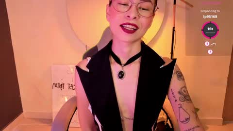 Miss Rosse online show from 05/01/26, 02:43