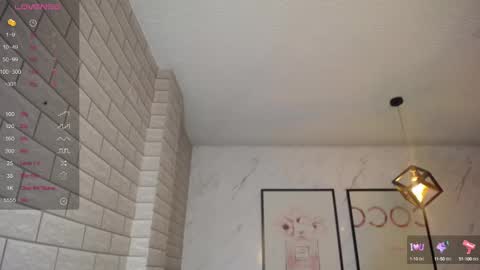 Snapshot of rosse_jeane_v chatting on 02/25/25, 01:06 rosse jeane v online show from 02/25/25, 01:06