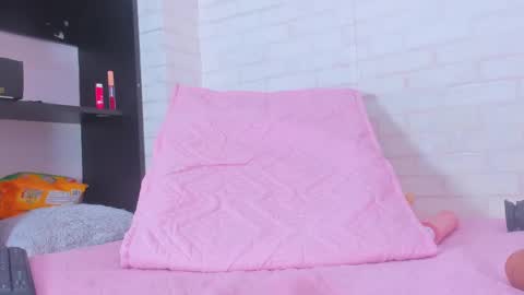 rosse_thompson11 online show from 03/03/25, 11:35