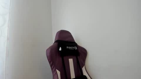 ROSSE DEMOND  online show from 04/24/26, 05:37