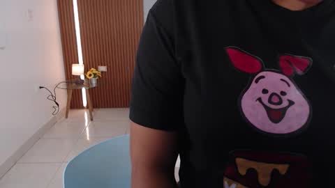 Rossi Hill online show from 02/06/26, 12:19