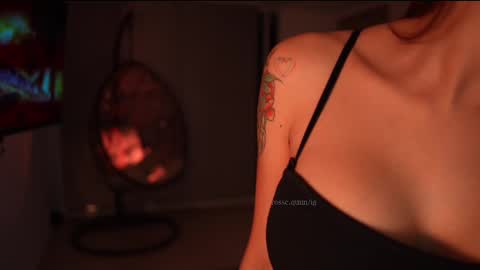 Rossey online show from 02/24/25, 01:35