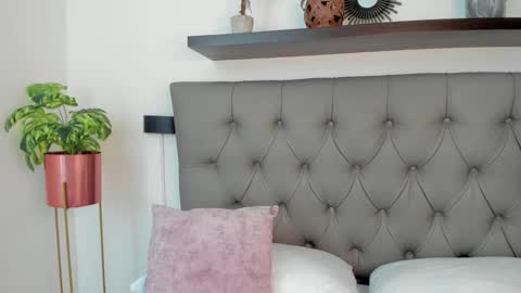 rossie_lanie_ online show from 01/13/26, 12:43