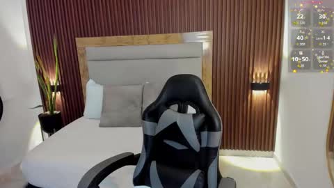 rossie_lanie_ online show from 03/18/26, 07:39