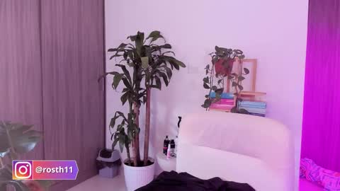 Im Ross   online show from 10/17/25, 08:00