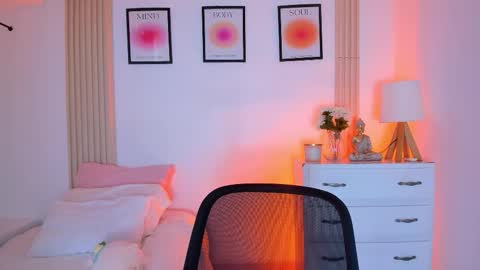 rossy_x online show from 01/08/26, 06:21