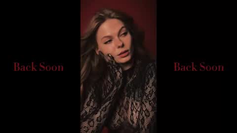 rosy_black_ online show from 02/16/26, 05:53