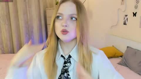 Im Luna online show from 05/27/26, 09:12