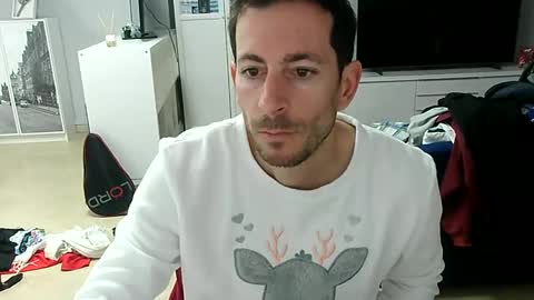 Snapshot of roubarixx chatting on 01/29/25, 08:08 roubarixx online show from 01/29/25, 08:08