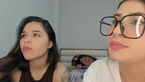 rous_and_sweet09 online show from 04/30/26, 01:45