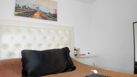 rouse_sexy_hotxx77 online show from 05/26/26, 02:57