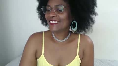 luxa online show from 02/15/25, 04:23