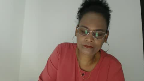 luxa online show from 09/08/25, 07:24