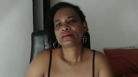 luxa online show from 05/06/26, 10:04