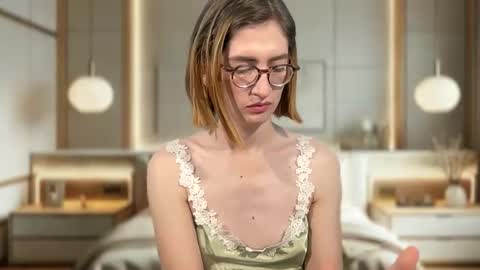 rousse507437 online show from 12/14/25, 01:55