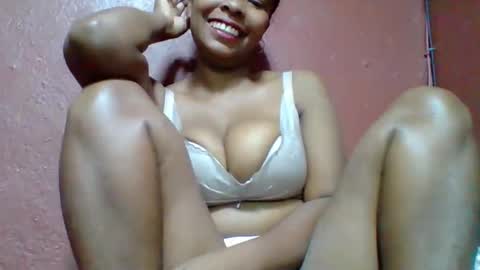 Snapshot of rovaelyah chatting on 10/04/25, 06:44 rovaelyah online show from 10/04/25, 06:44