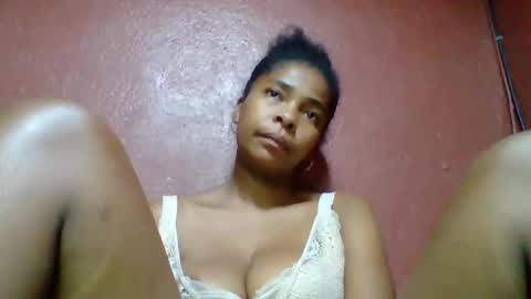 Snapshot of rovaelyah chatting on 11/22/25, 07:18 rovaelyah online show from 11/22/25, 07:18