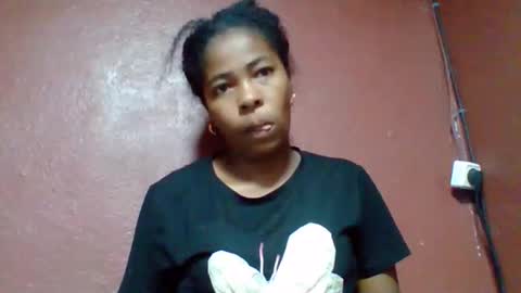 Snapshot of rovaelyah chatting on 01/14/26, 02:28 rovaelyah online show from 01/14/26, 02:28