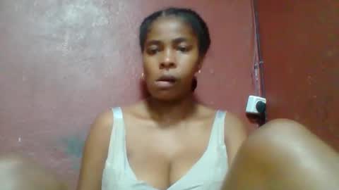 rovaelyah online show from 03/14/26, 11:37