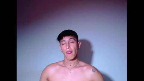 rowanboy23 online show from 07/07/26, 03:20